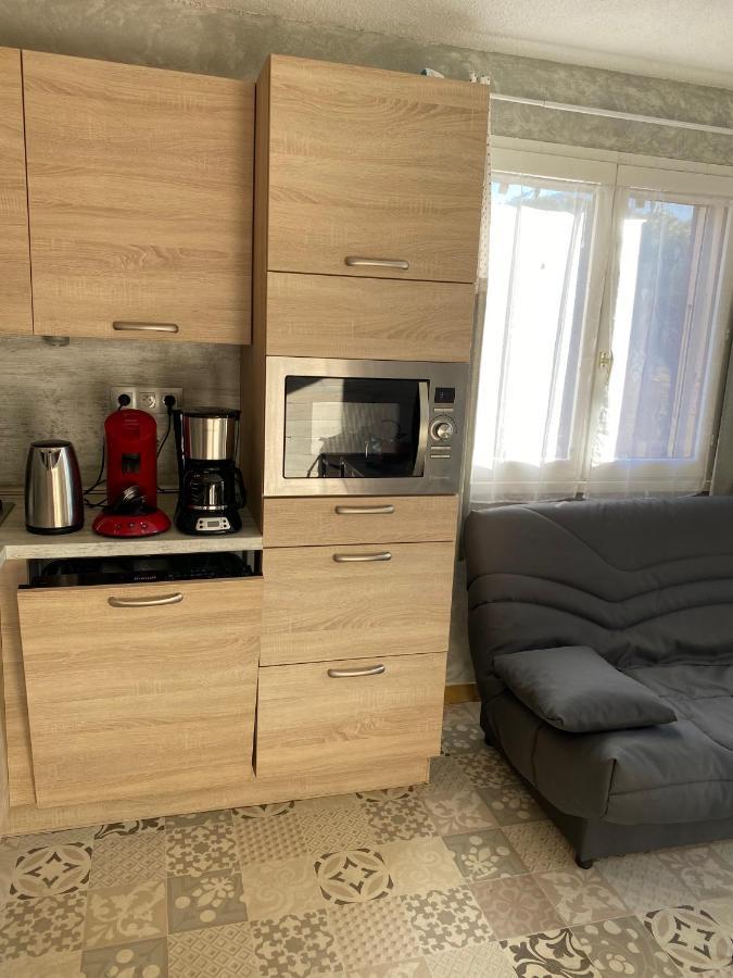 Embrun - Appartement 4/6 Personnes Avec Exterieurs Bagian luar foto